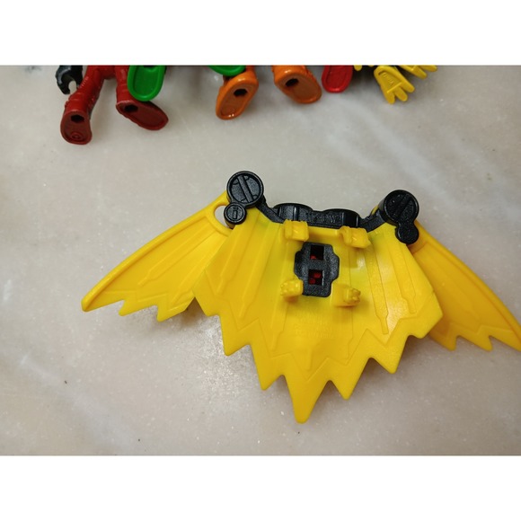 Fisher Price DC Super Friends Figures Superman Aquaman‎ Antman Penguins Wings - Picture 4 of 4